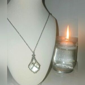 Clear Quartz Crystal Necklace Gift 🎁